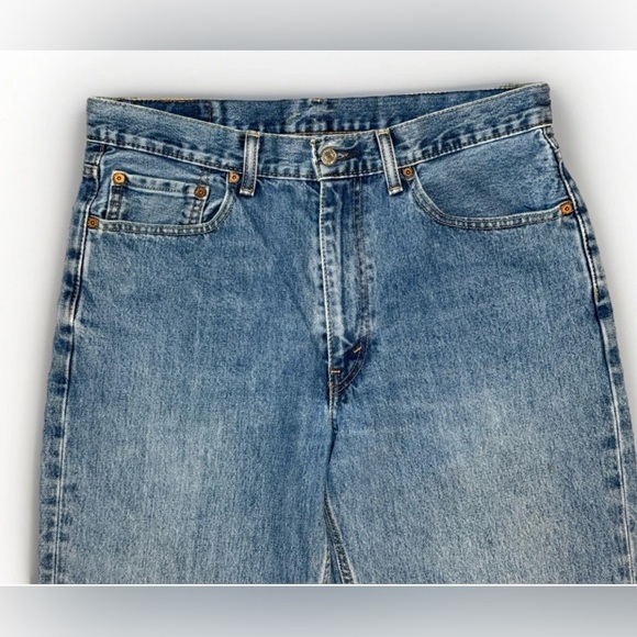Levi’s Jeans Mens 34x32 Blue 550 Denim Pants Measures 33x31 Straight Faded - Picture 4 of 9